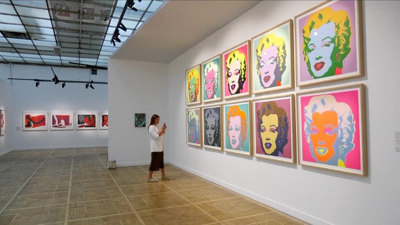 From Marilyn to Lenin: 200 of Andy Warhol's works on display in Moscow ...