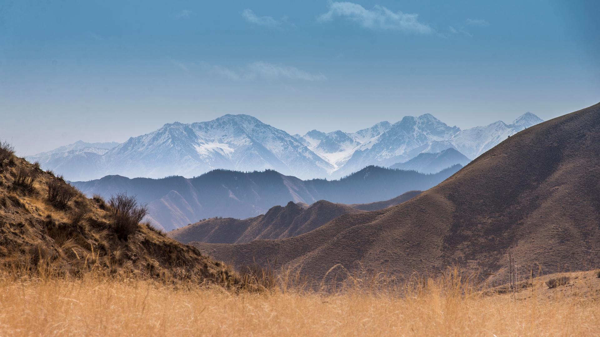 Aerial view of beautiful landscape in Gansu Province, NW China - CGTN