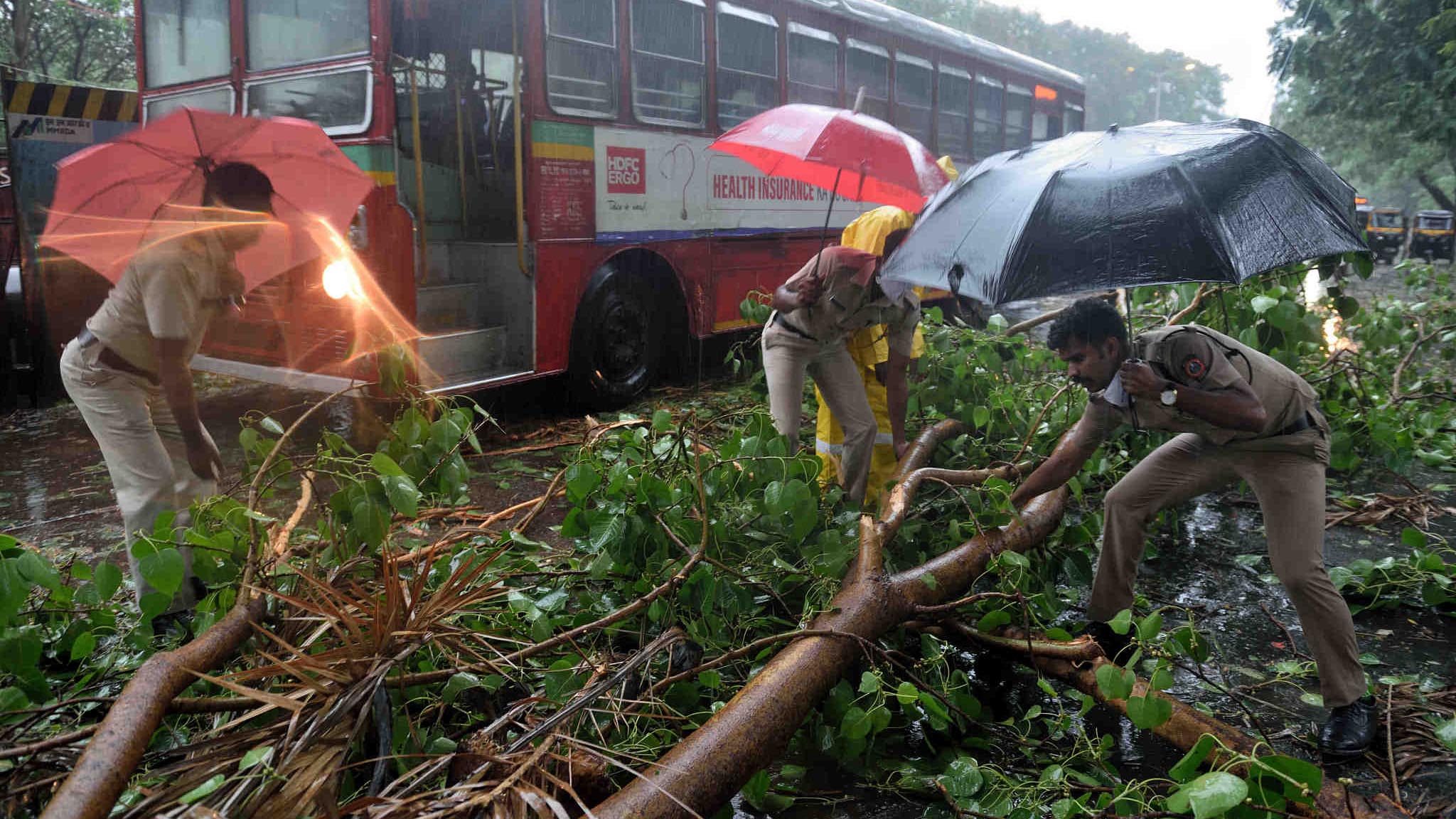 India Reports Record High Deaths From Cyclone Tauktae - CGTN