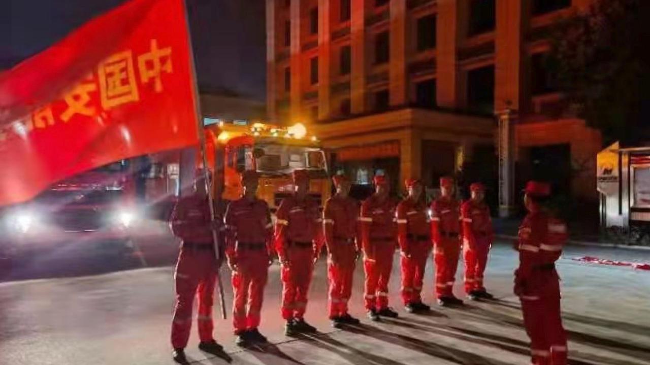 China Anneng rescue team arrives in flood-hit Zhengzhou - CGTN