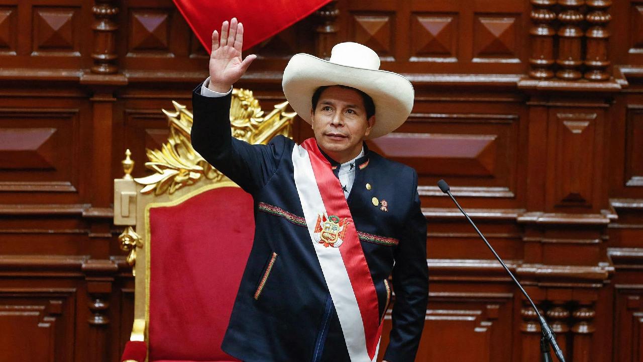 Pedro Castillo sworn in on Peru's bicentenary - CGTN