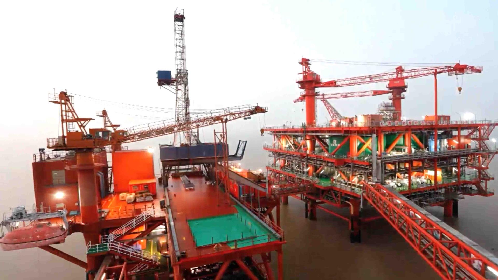 China's largest oil rig in shoal water applies sustainable development ...