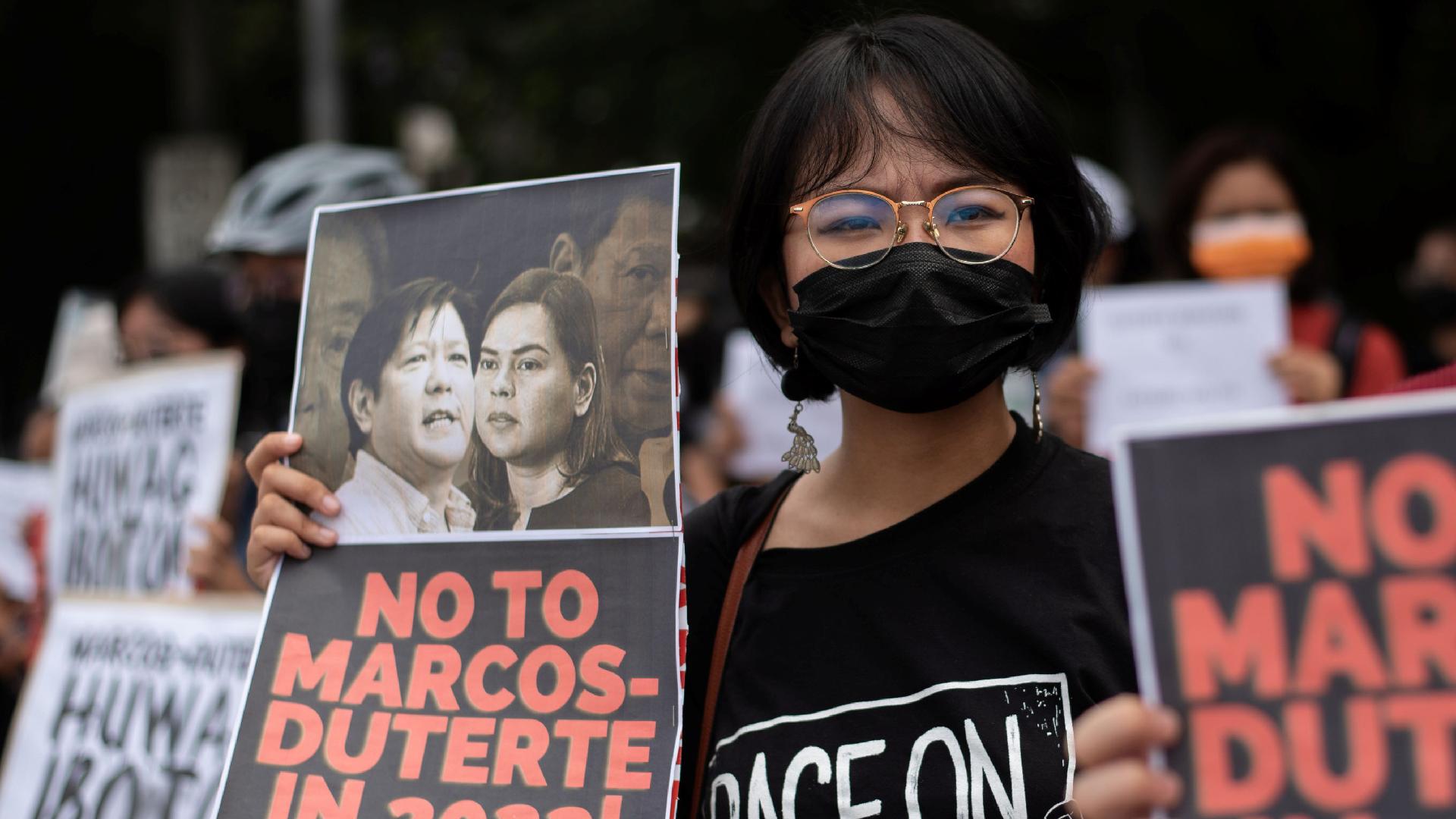 Philippine President Duterte's daughter files for VP candidacy CGTN