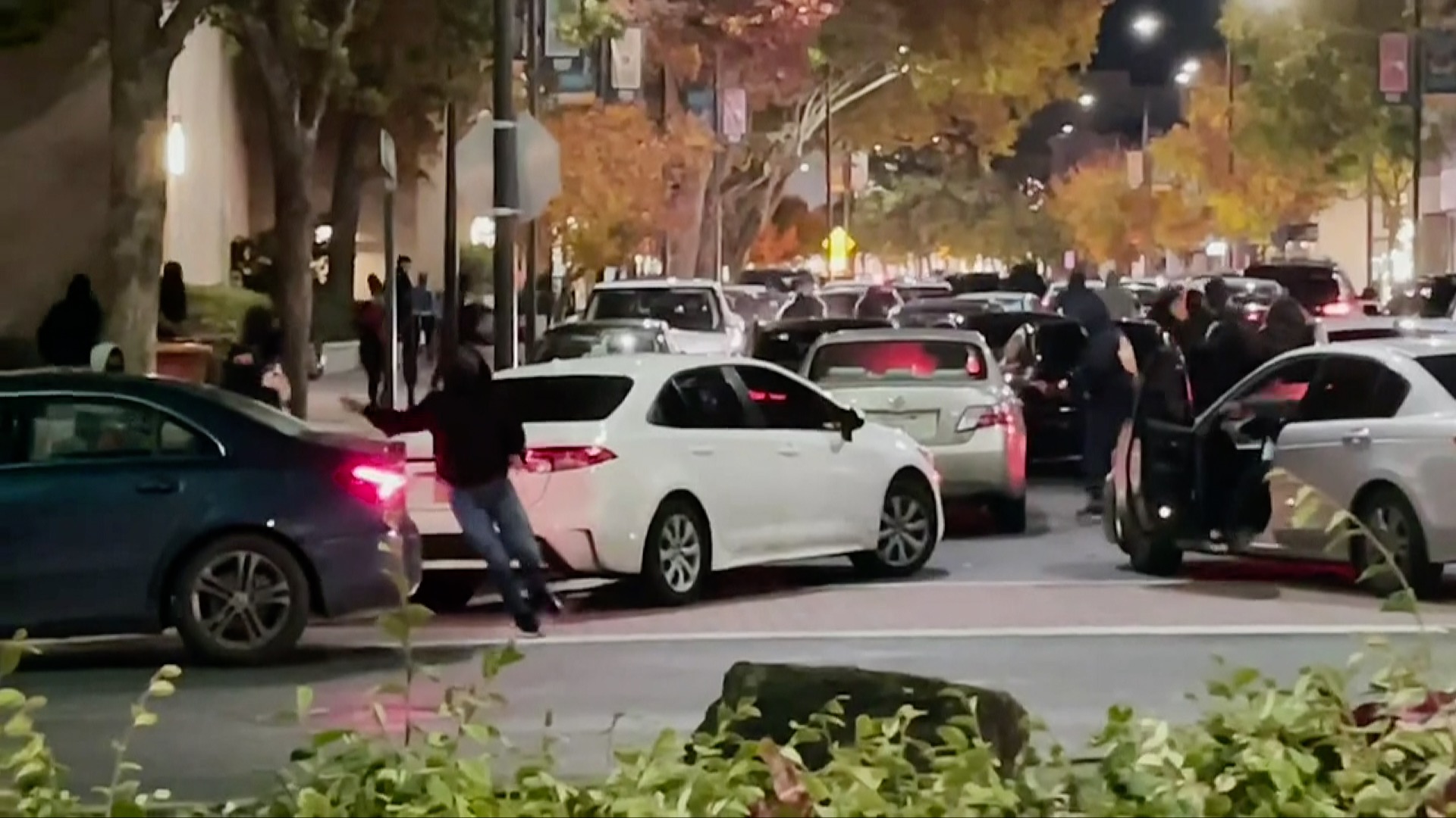 Three arrested after about 80 ransack Nordstrom store near San