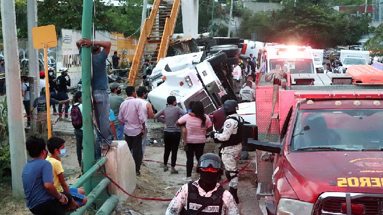 At Least 54 Migrants Die In Mexico Truck Accident - CGTN