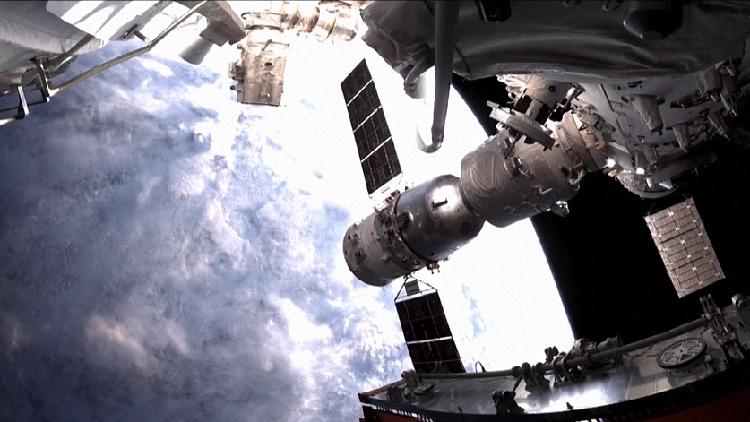 China urges U.S. to act responsibly in space - CGTN