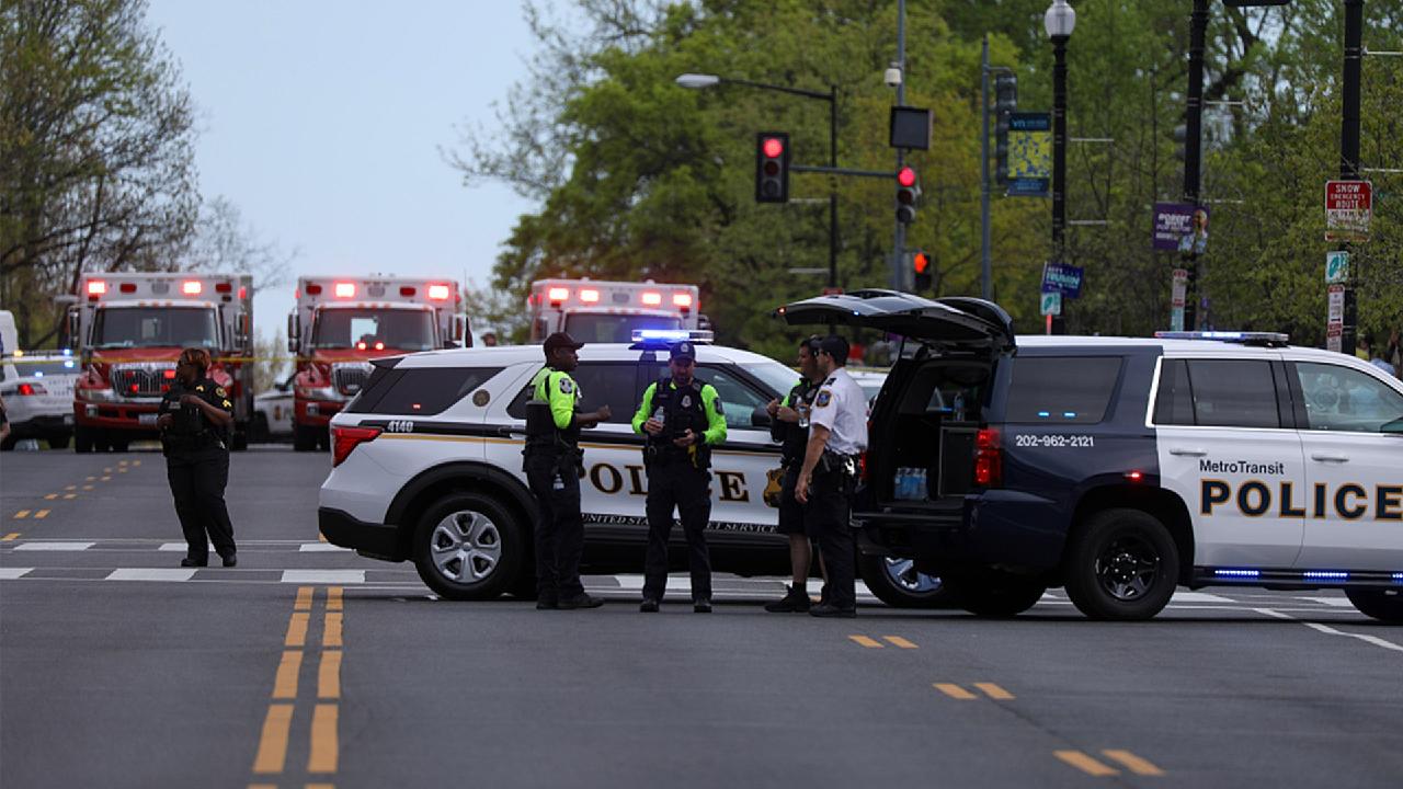 Police: gunman killed himself after injuring 4 near Washington, D.C. - CGTN