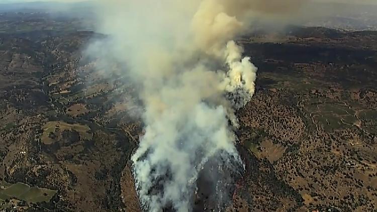 Napa Valley fire threatens structures, prompts evacuations - CGTN