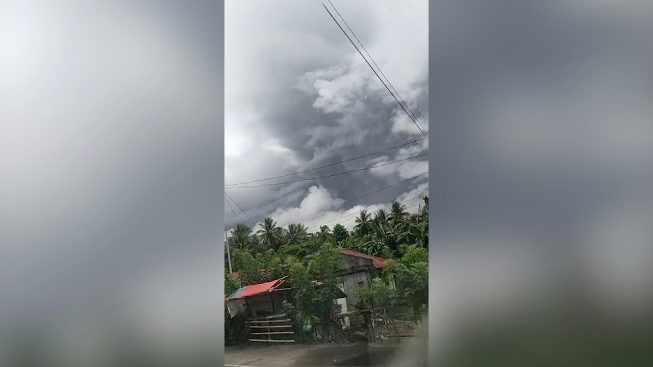 Philippine authorities warn of ongoing phreatic eruption at Bulusan - CGTN