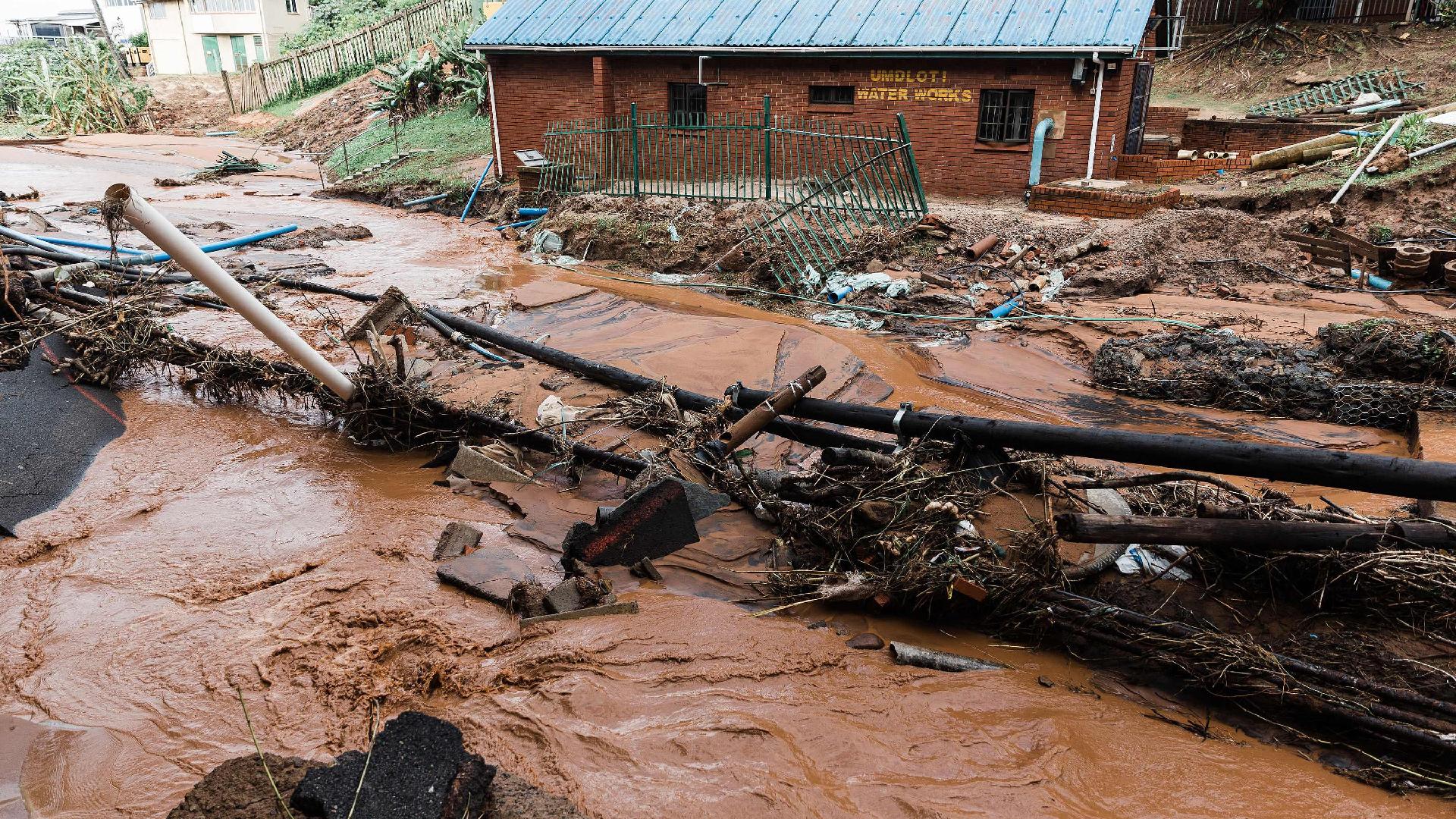 south-africa-extends-national-state-of-disaster-after-heavy-flooding-cgtn