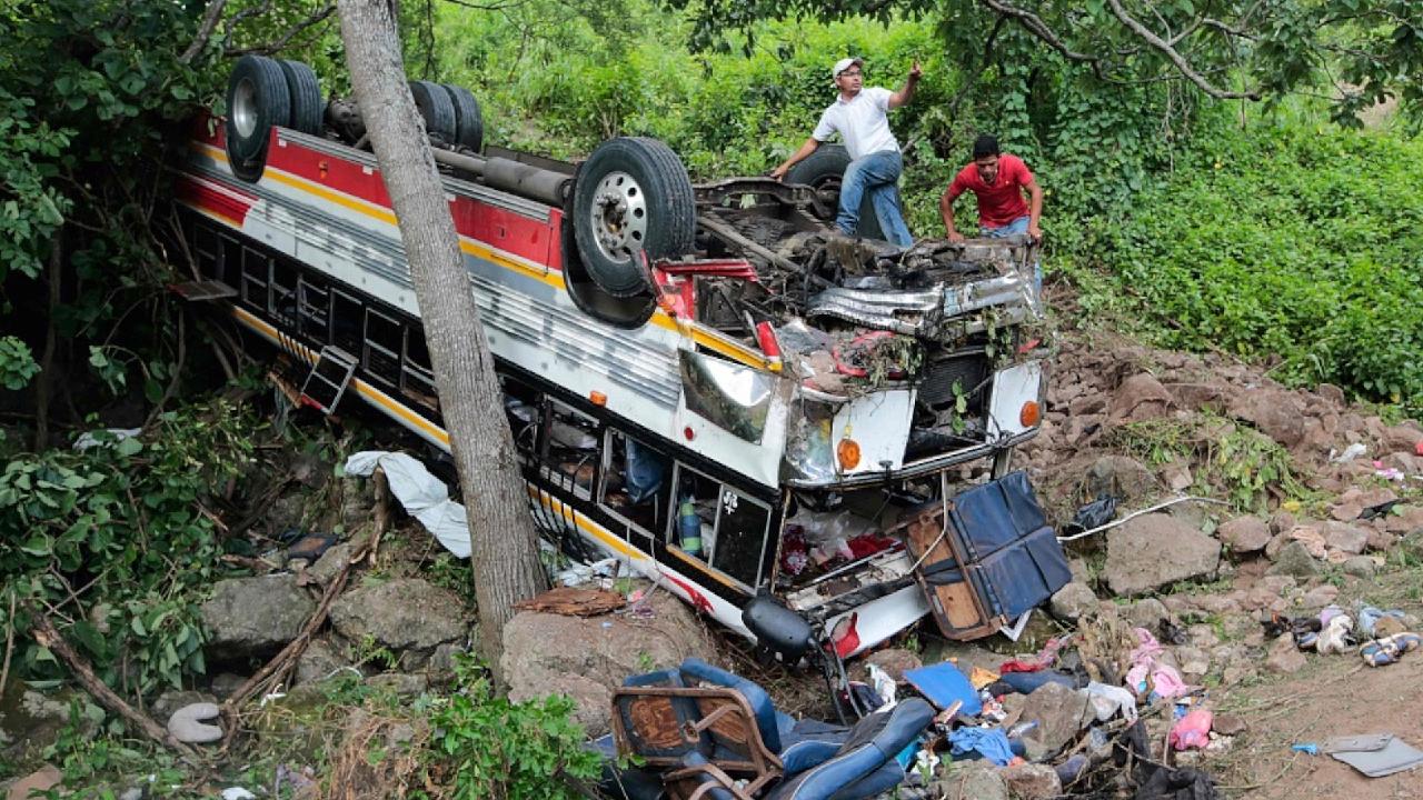 Nicaragua bus accident leaves 16 dead - CGTN