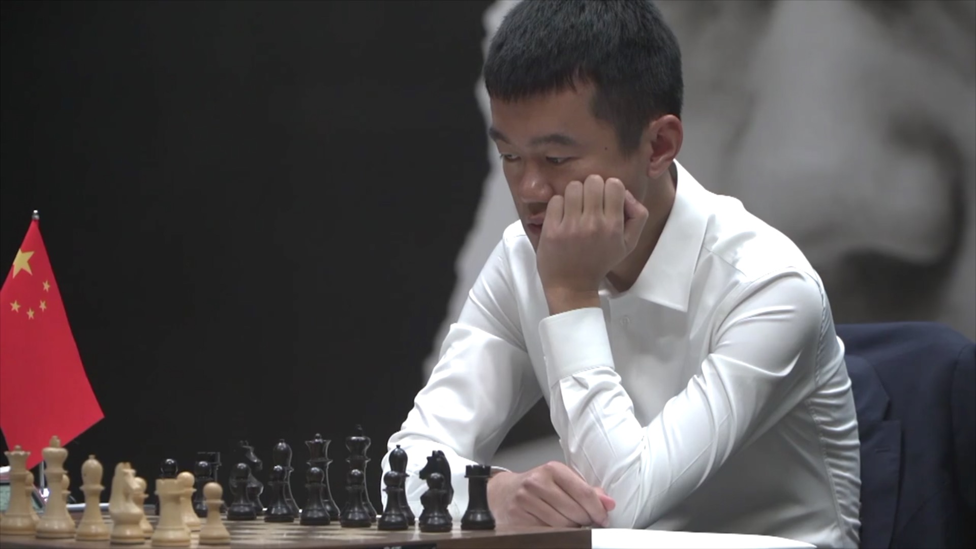 Ding Liren of China Wins World Chess Championship - The New York Times