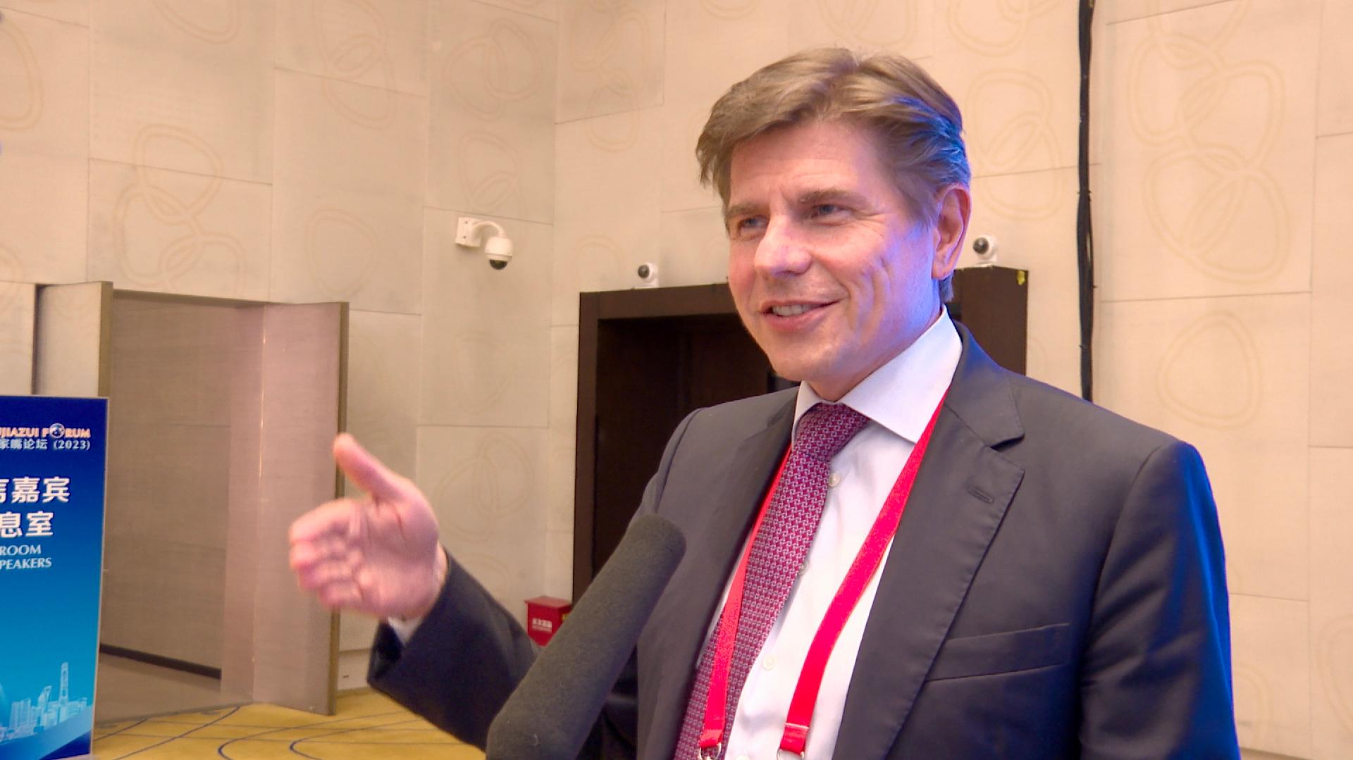 HKEX CEO We also want the best global companies to list on Shanghai CGTN