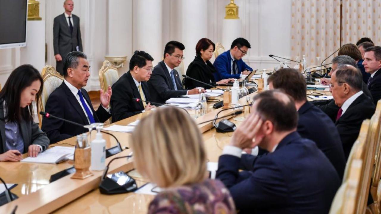 Chinese FM calls on China, Russia to adhere to true multilateralism - CGTN