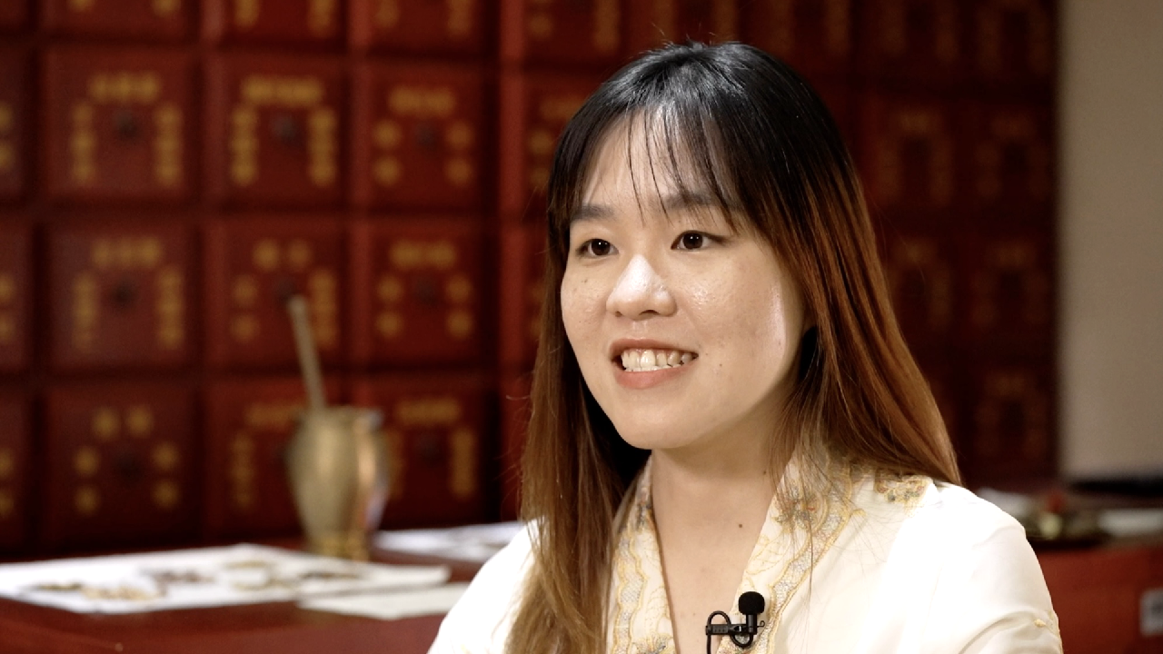 Malaysian student of TCM shares her college life in Beijing CGTN