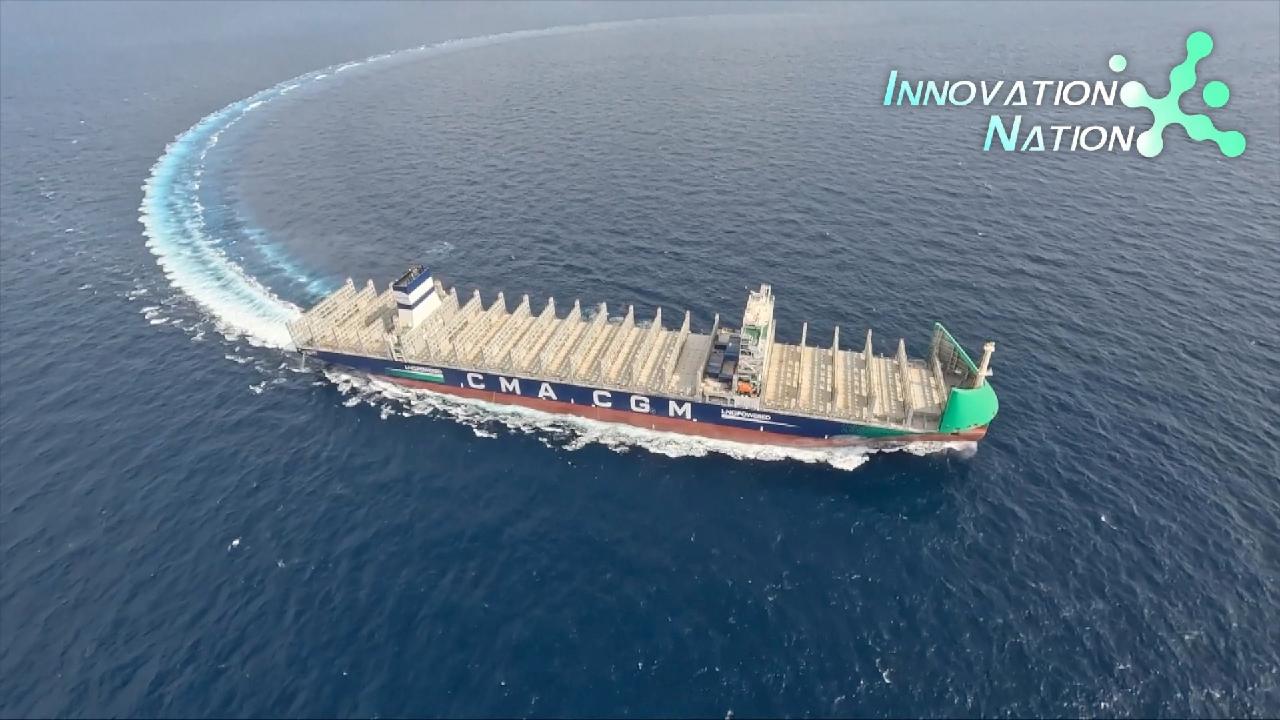 World's first 13,000-TEU dual-fuel container ship delivered in Shanghai ...