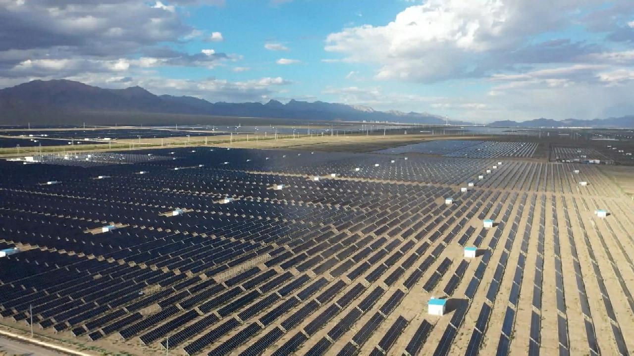 china-plays-pivotal-role-in-global-energy-transition-experts-cgtn