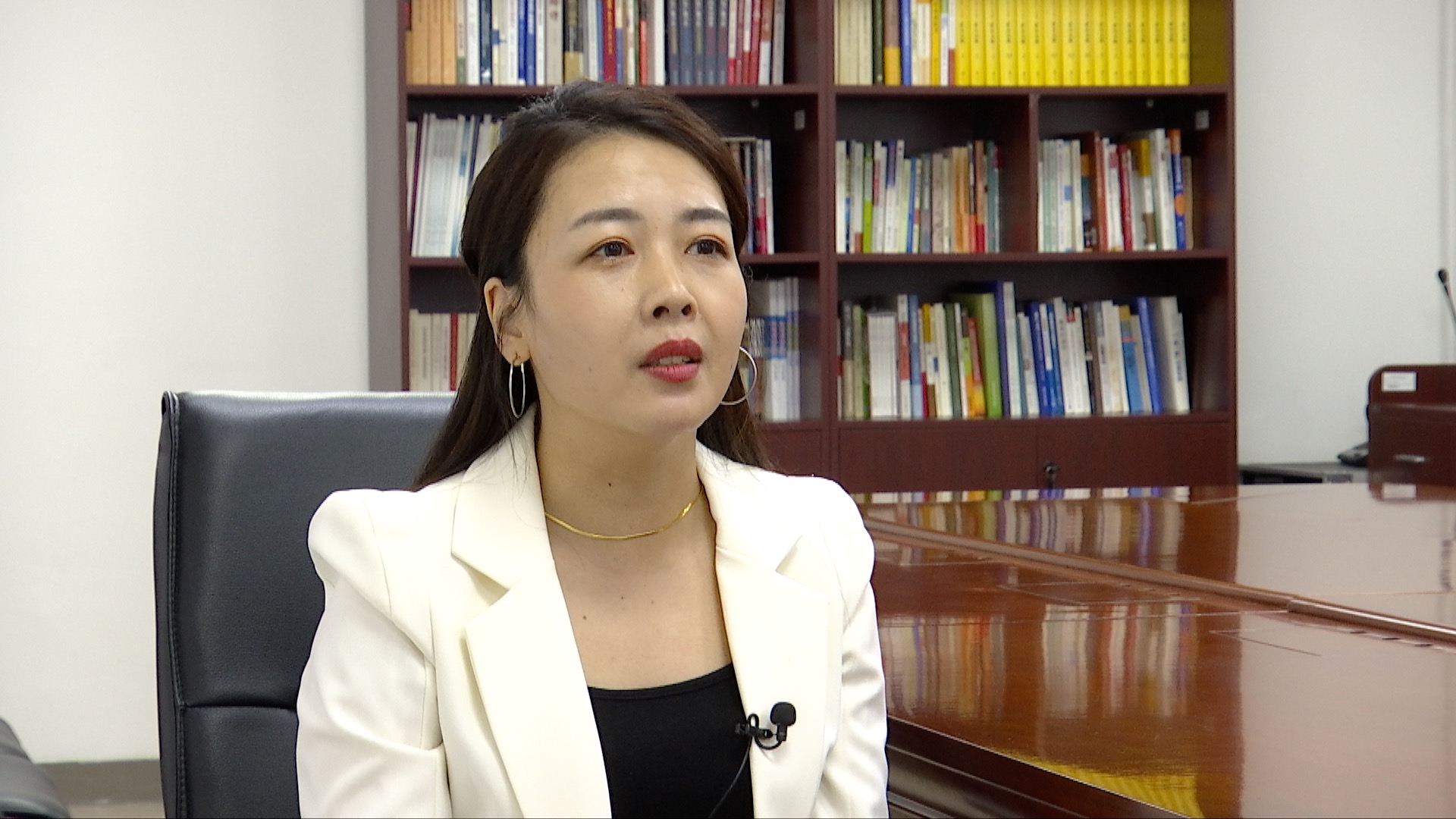 Expert: U.S. tariffs unlikely to curb China's export strength
