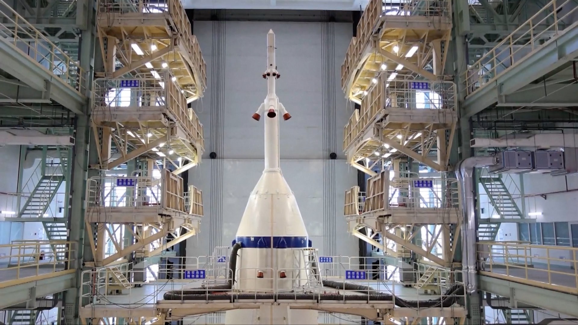 FC★SPACE SHUTTLE PROJECT 海外版(国内本体動作不可) 1/8000 バトル7 バトル級可変ステルス攻撃宇宙空母 3Dプリント