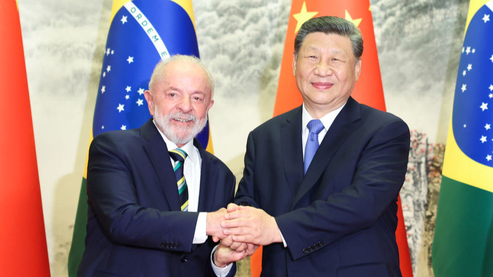 Xi calls on China, Brazil to strengthen solidarity, cooperation