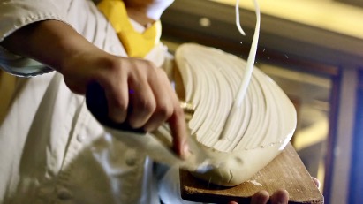 Wheat harvest season: The secret behind Shanxi's knife-cut noodles