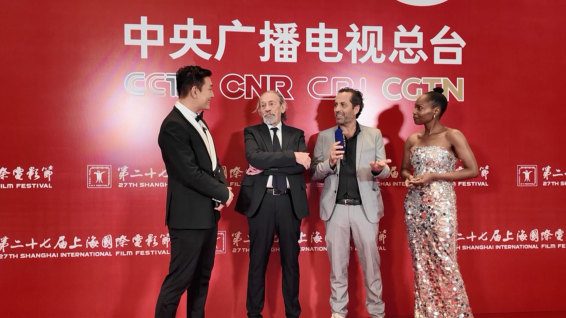 Global stars and record submissions light up SIFF's grand opening