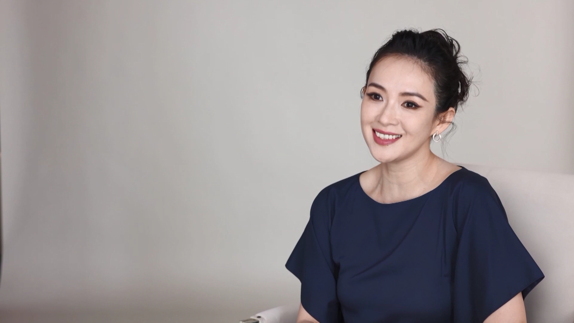 Zhang Ziyi talks about Chinese films abroad during SCO Film Festival