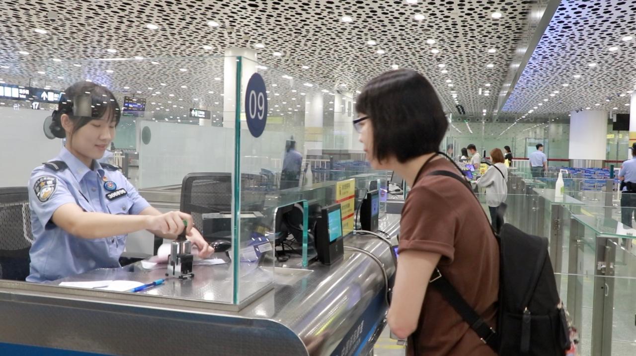 随着中国和马来西亚无签证-CGTN，旅行变得更加容易