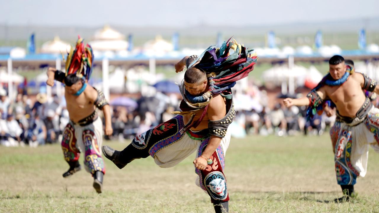 Mongolian Bökh: An unmissable highlight of the Naadam Fair
