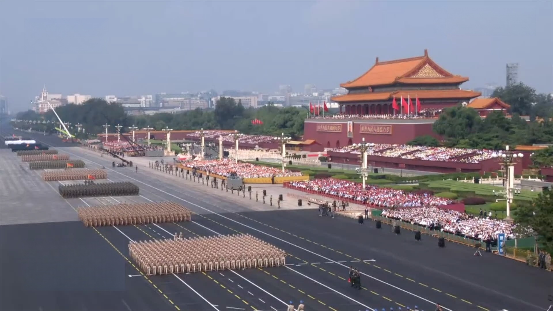 China's new forces make V-Day parade debut