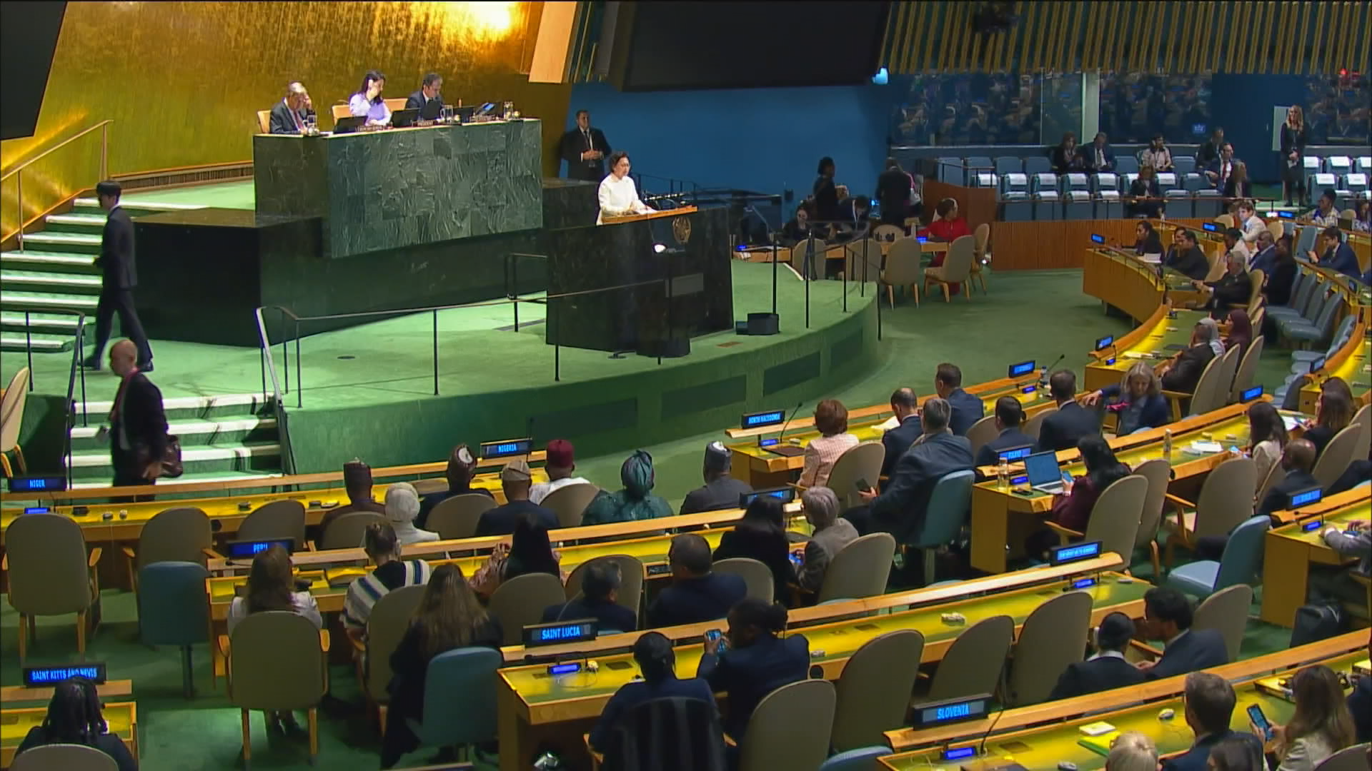 Chinese envoy highlights nation's progress in women's causes at UN