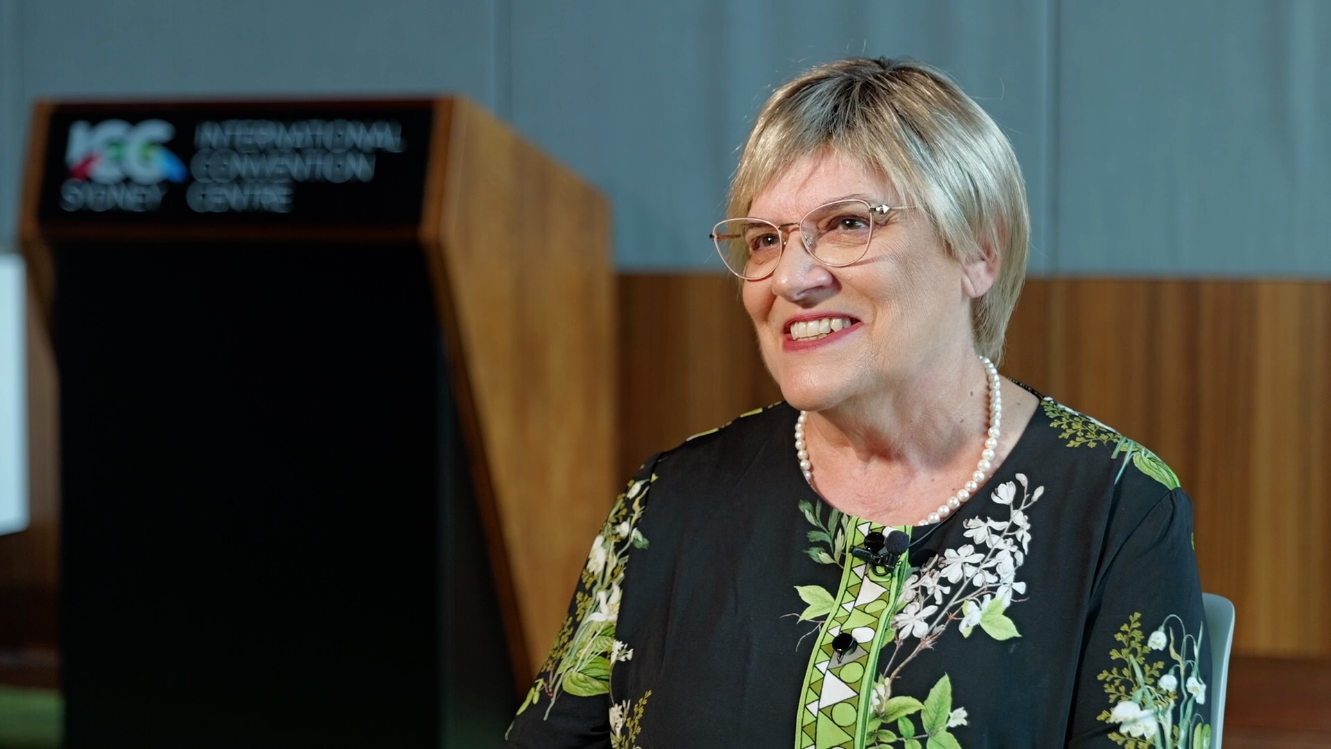 Incoming president of top astronautical body praises China's achievements in space