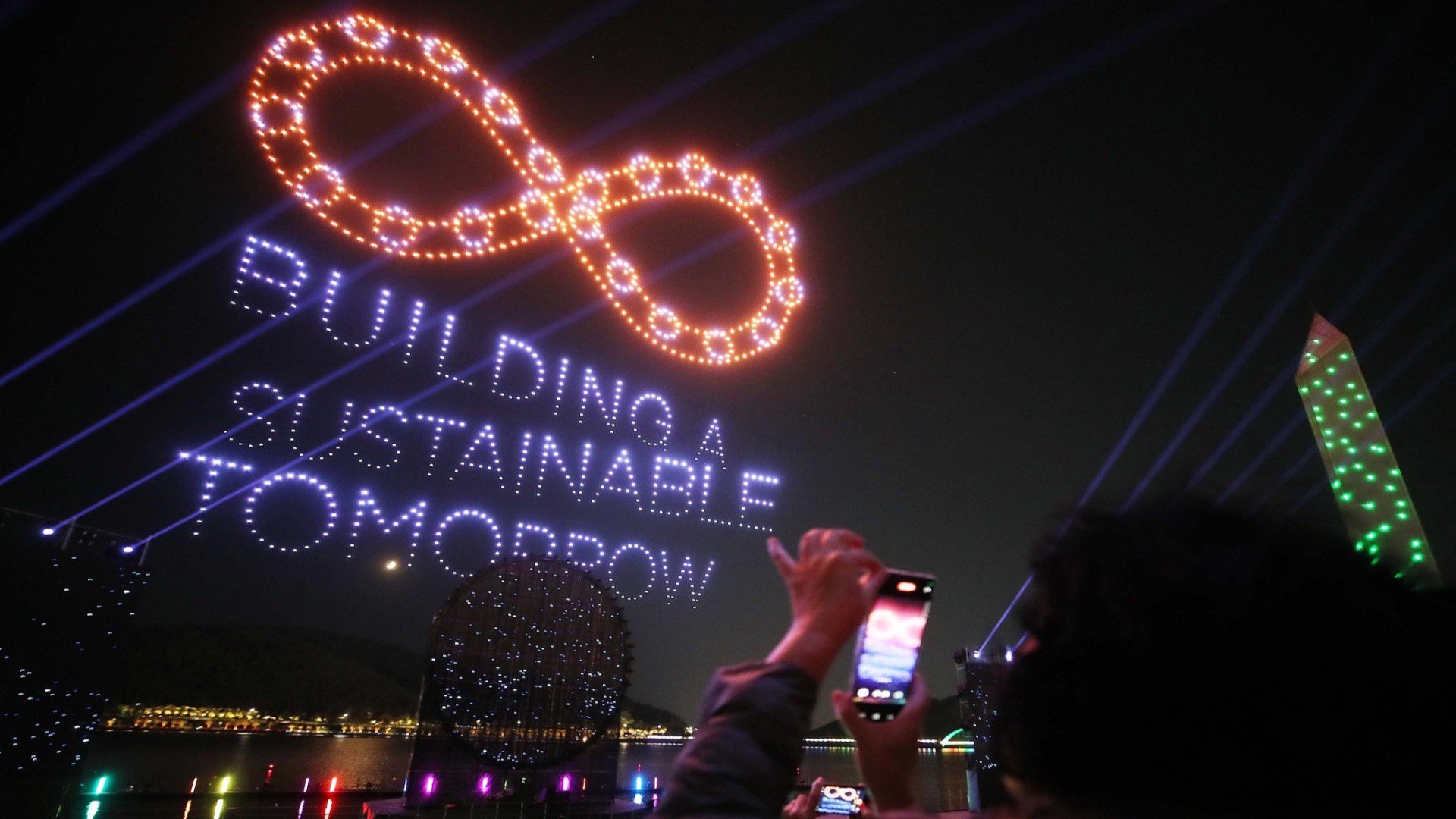 China-South Korea tourism rebounds ahead of APEC summit