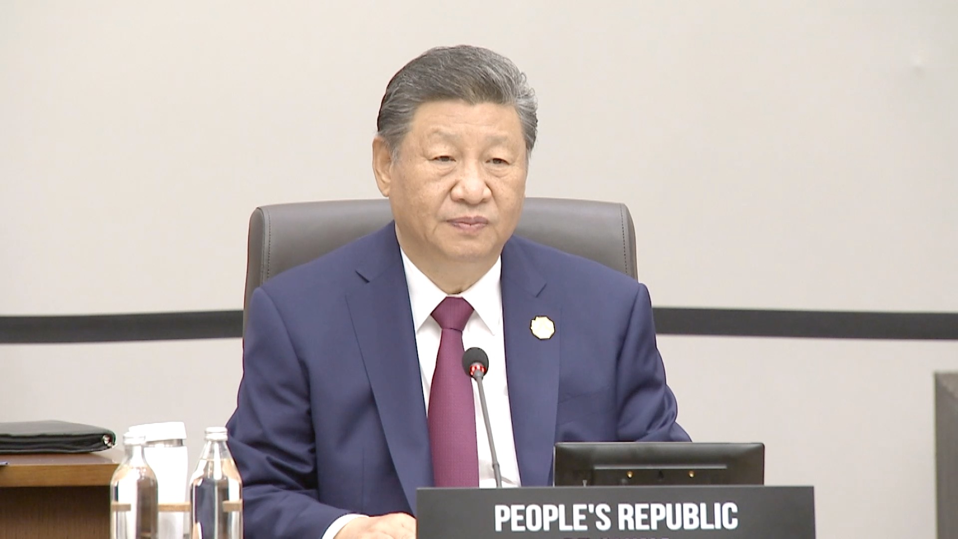 Watch: Xi attends first session of 32nd APEC Economic Leaders' Meeting