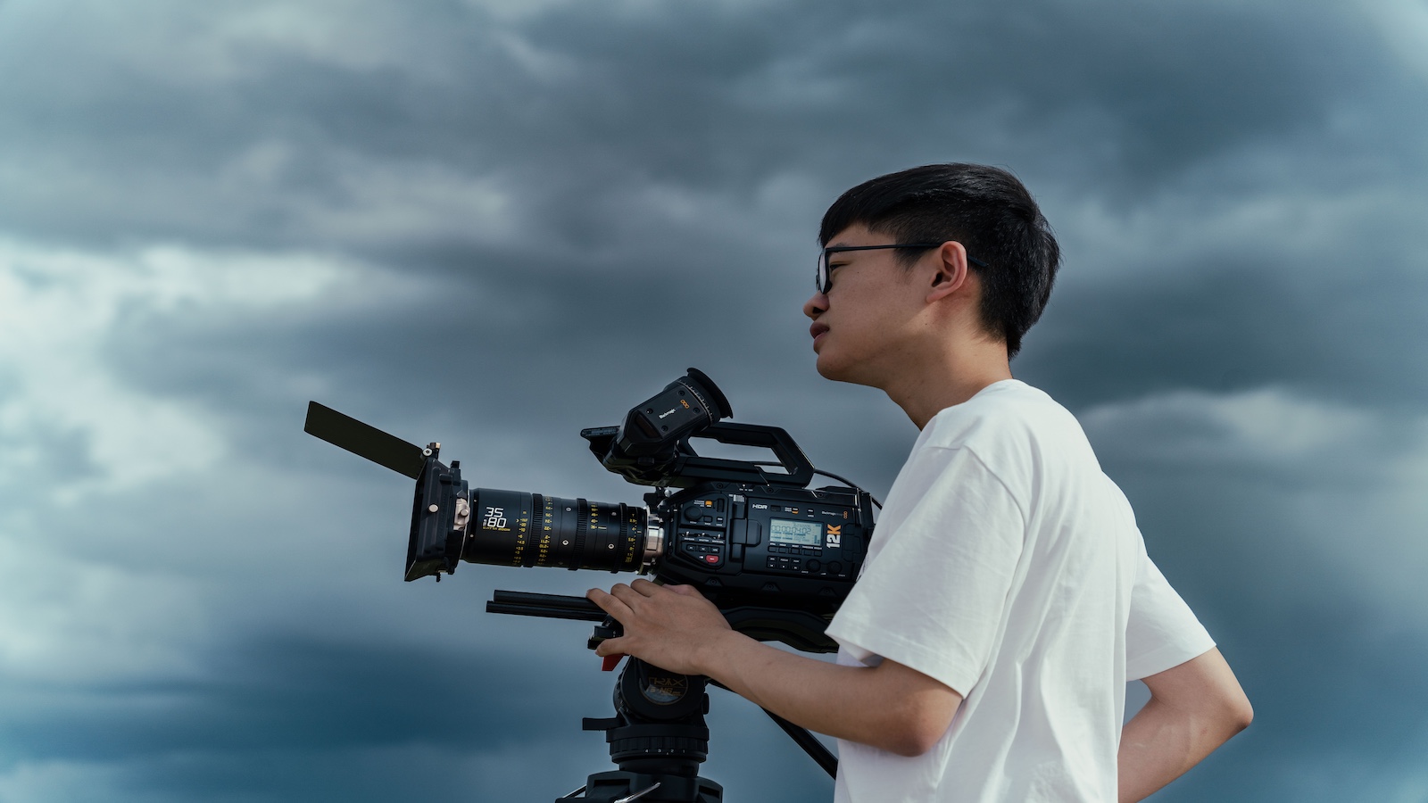 China's young storm chasers
