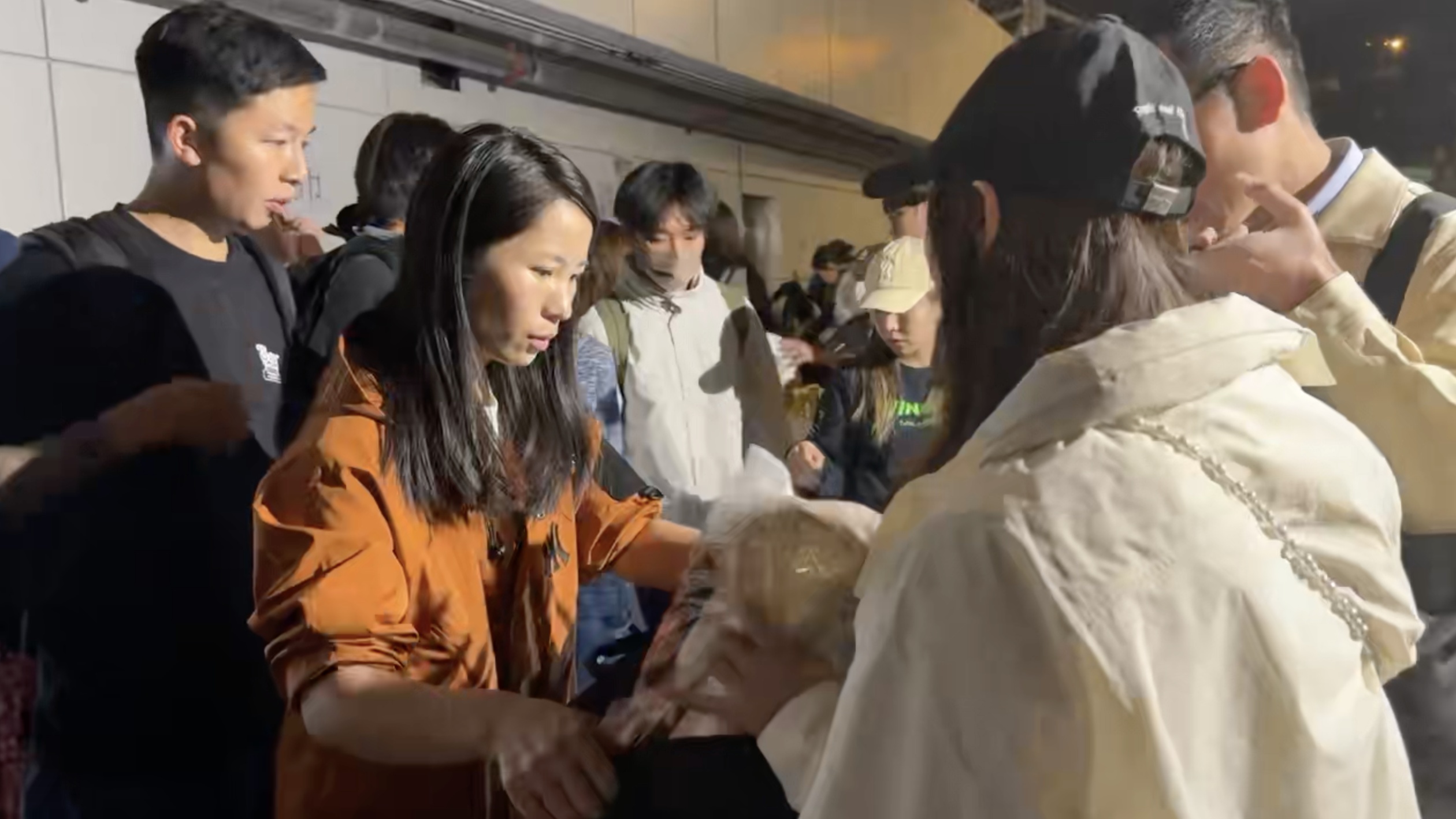 Locals rally to aid HKSAR fire victims