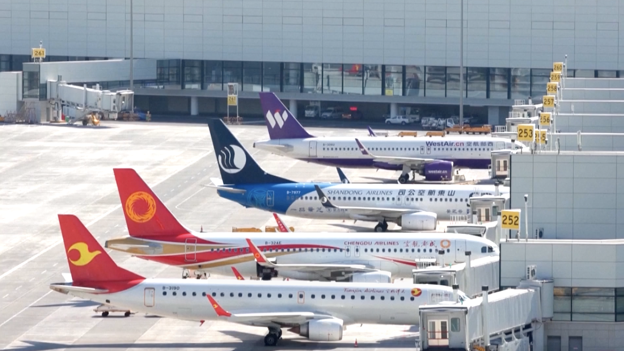 Japanese newspaper expresses concern over decline in Chinese tourists