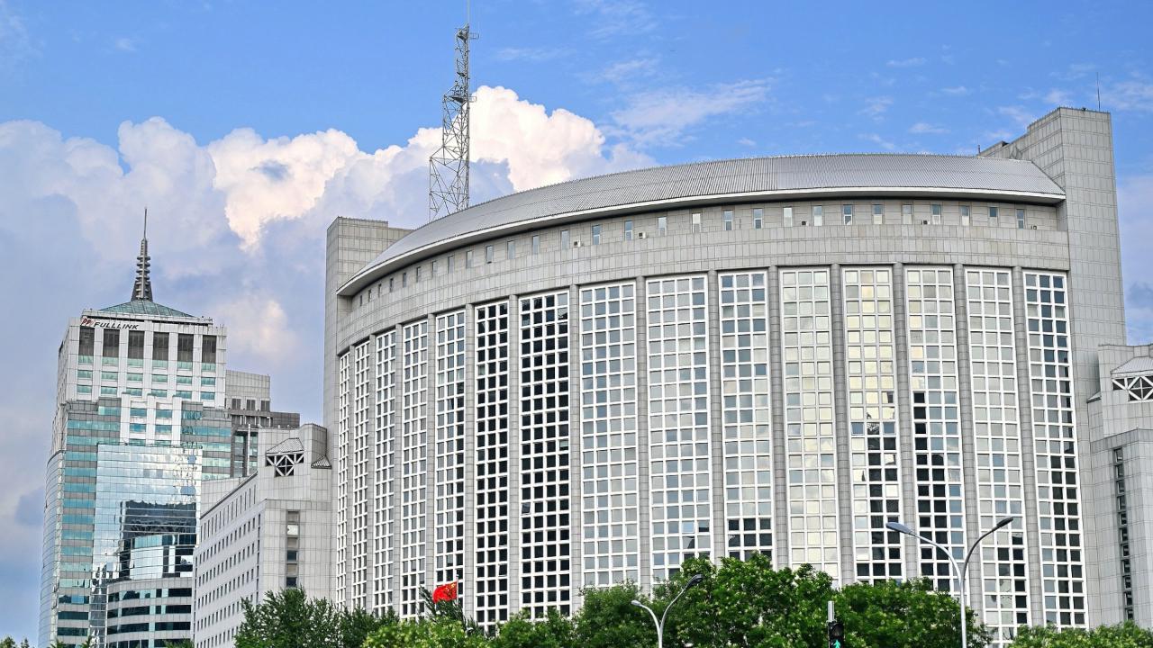 China urges Japan to fulfill its duties as a defeated nation in WWII