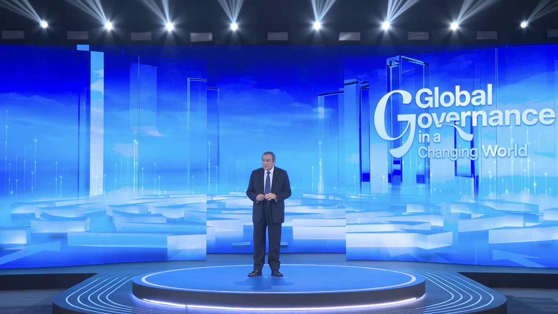 Ex–Egyptian PM: China balances modernization, global responsibility