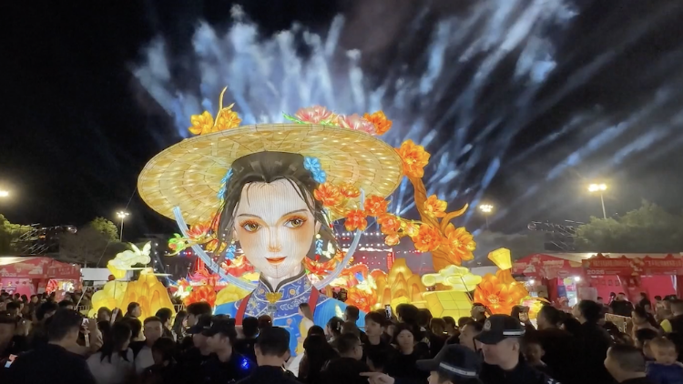 Folk arts and performances light up China ahead of New Year