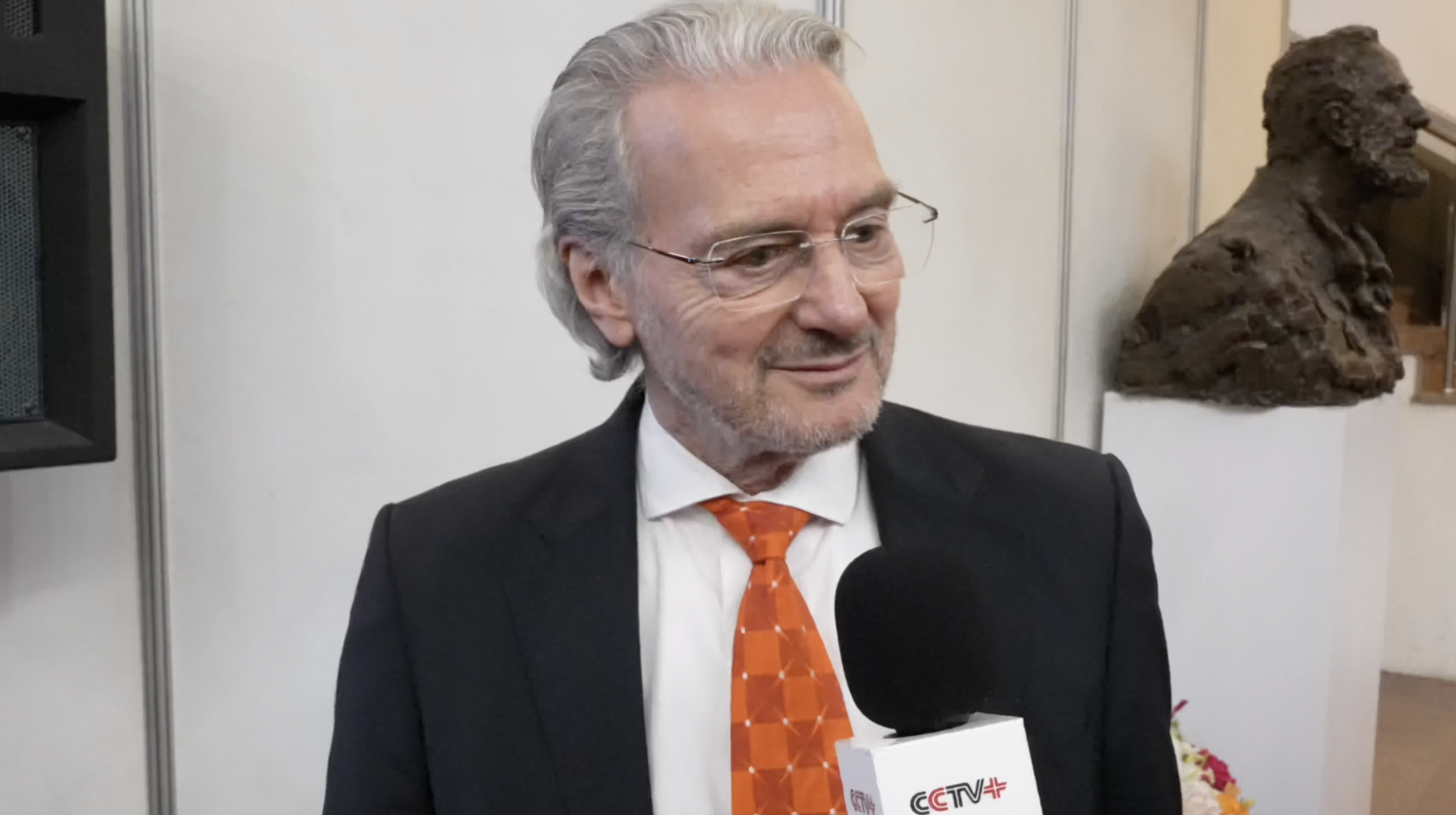 Colombian ambassador celebrates Chinese New Year in Beijing