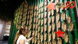 A Long March memory woven with straw sandals