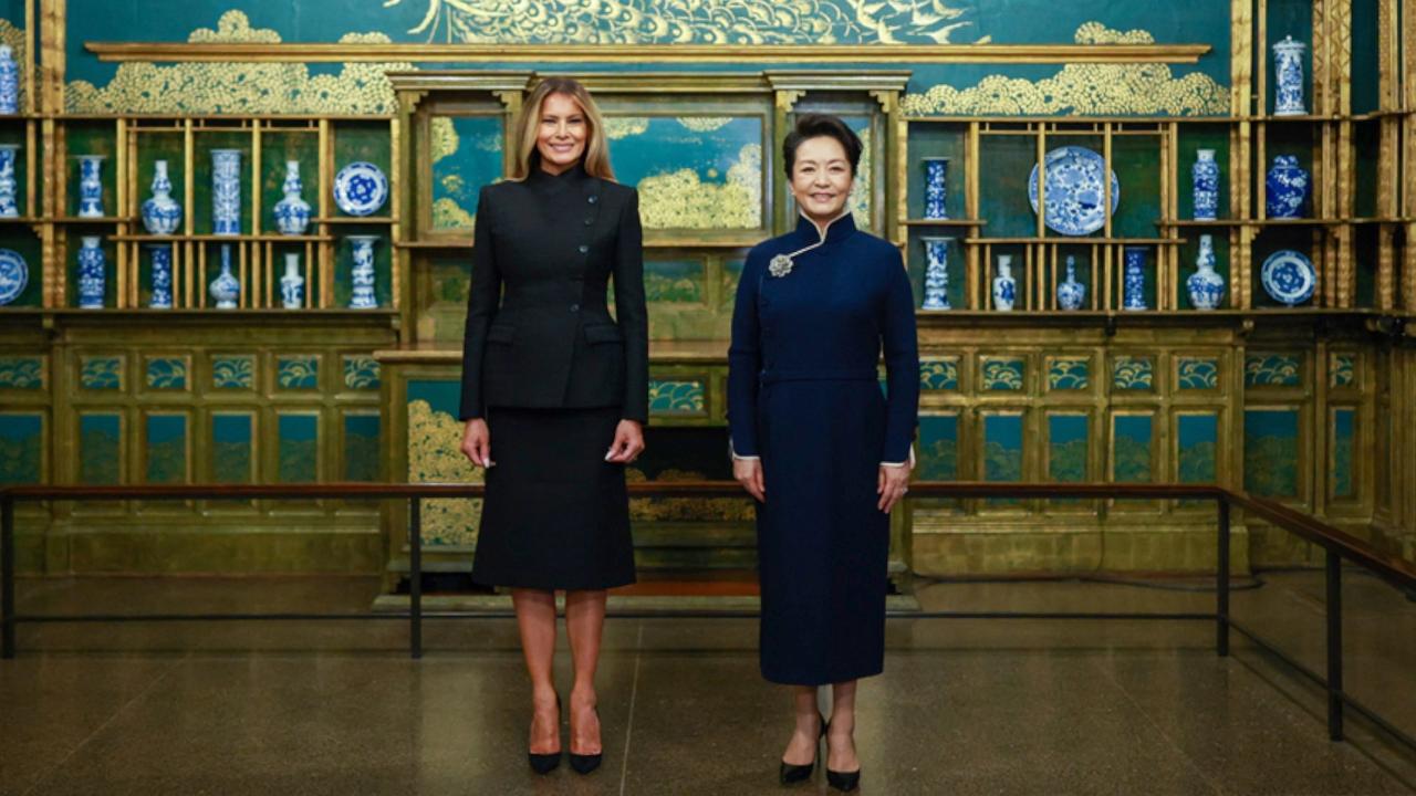 Peng Liyuan and Melania Trump visit National Museum of Asian Art