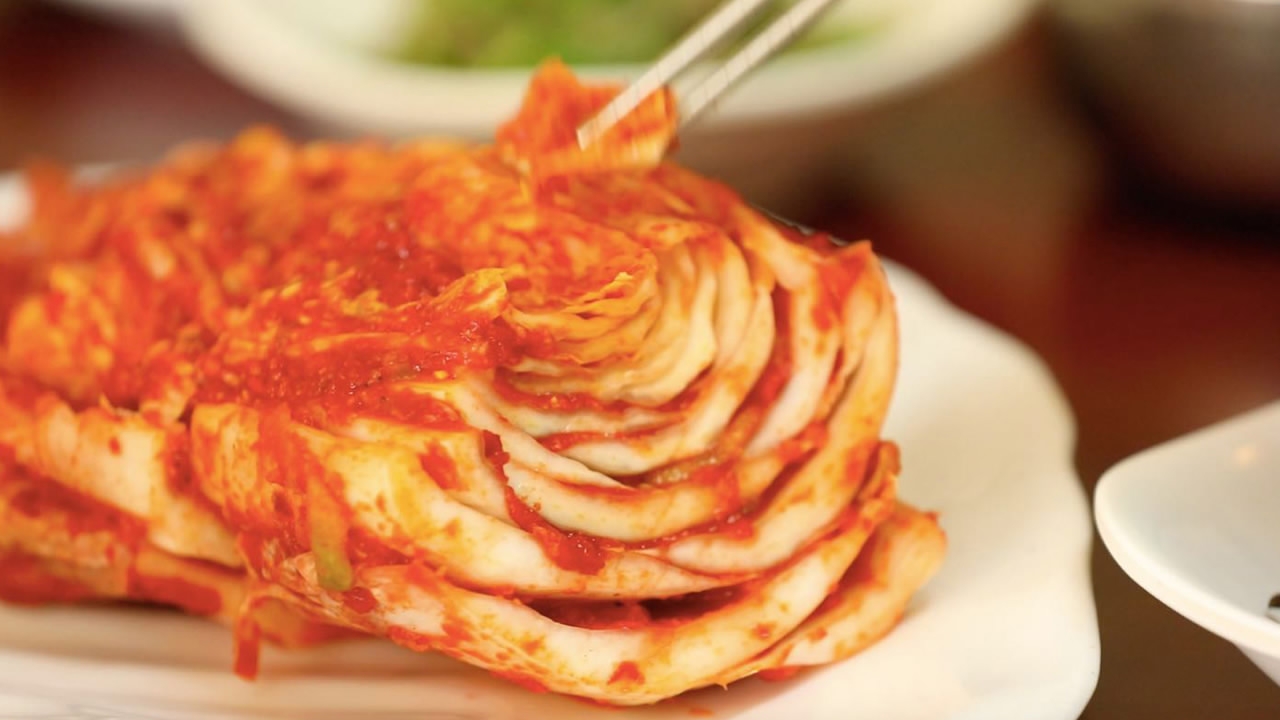 China-made kimchi aims to conquer Korean dinner tables - CGTN