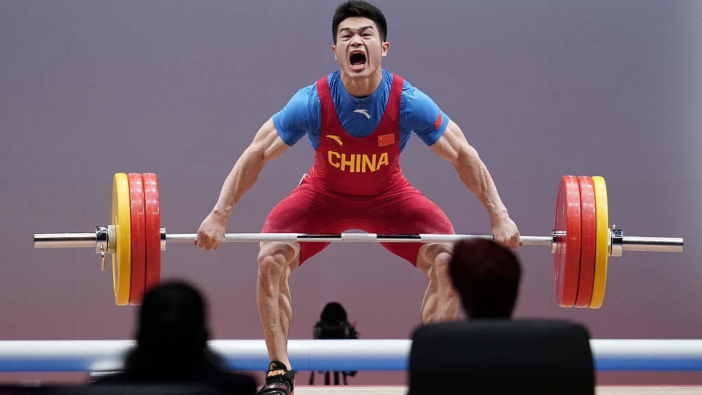 China S Weightlifting Champion Shi Ready For Olympic Gold In Tokyo Cgtn