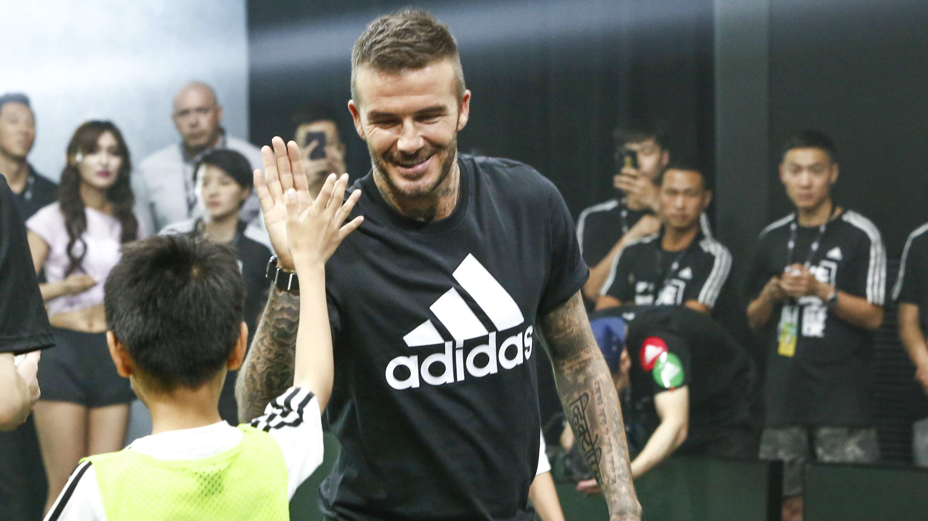 David Beckham motivates young footballers in China - CGTN