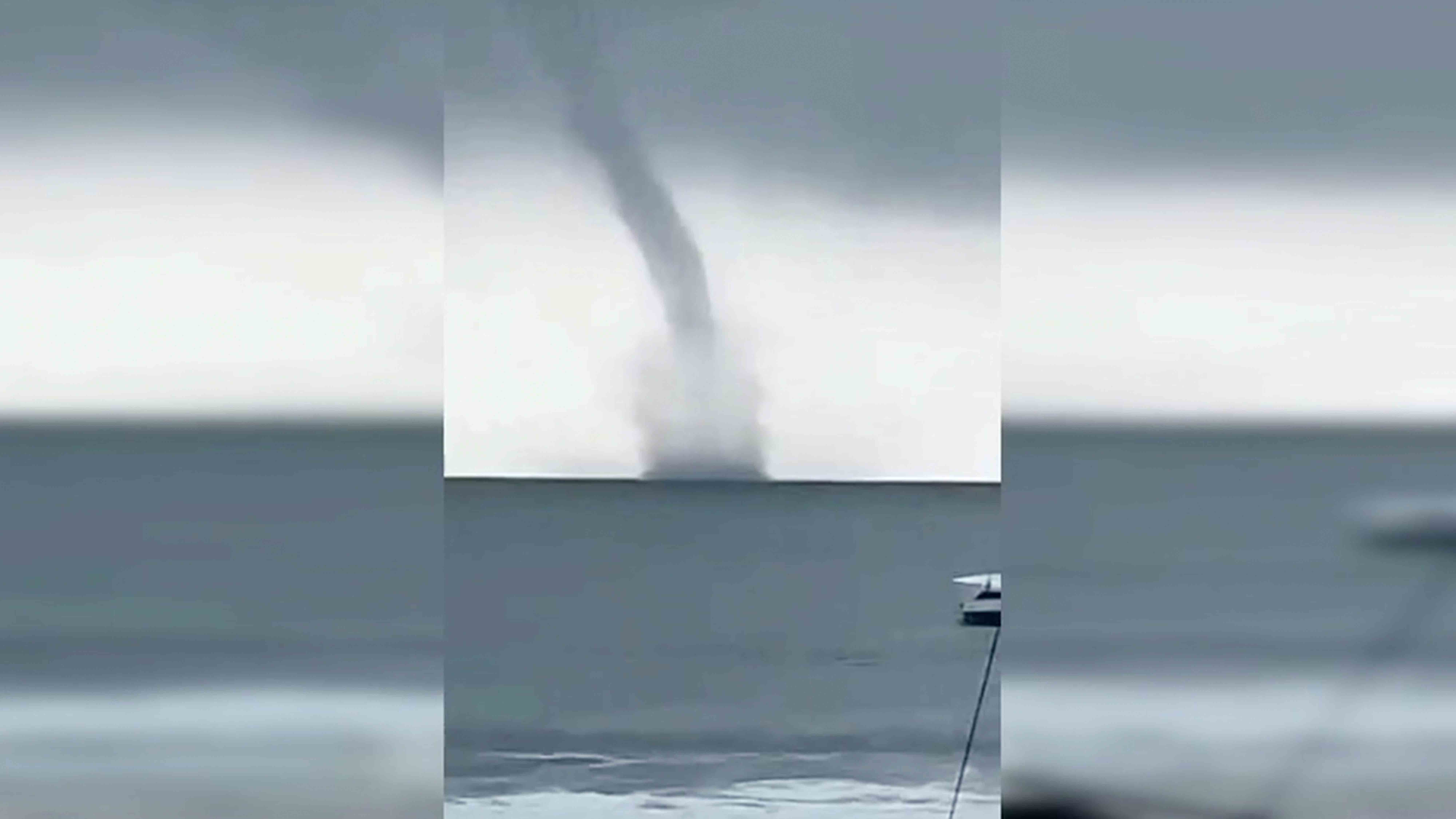 Massive waterspout swirls over Chinese sea - CGTN