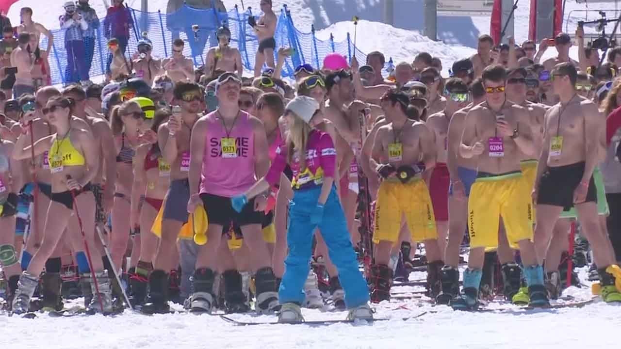 Bikini Skiers In Russia Set To Break Guinness World Record Cgtn 2383