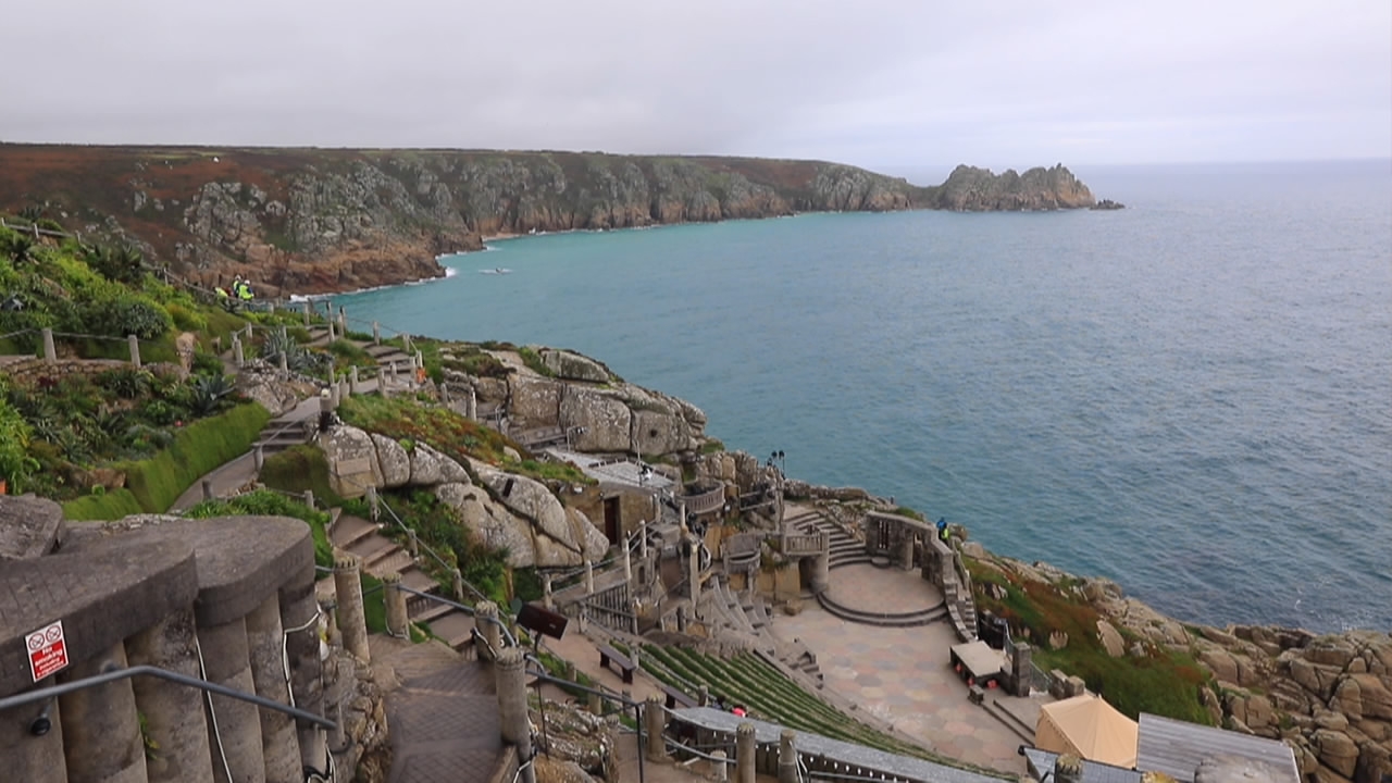 England's Minack Theatre encourages more performance arts - CGTN